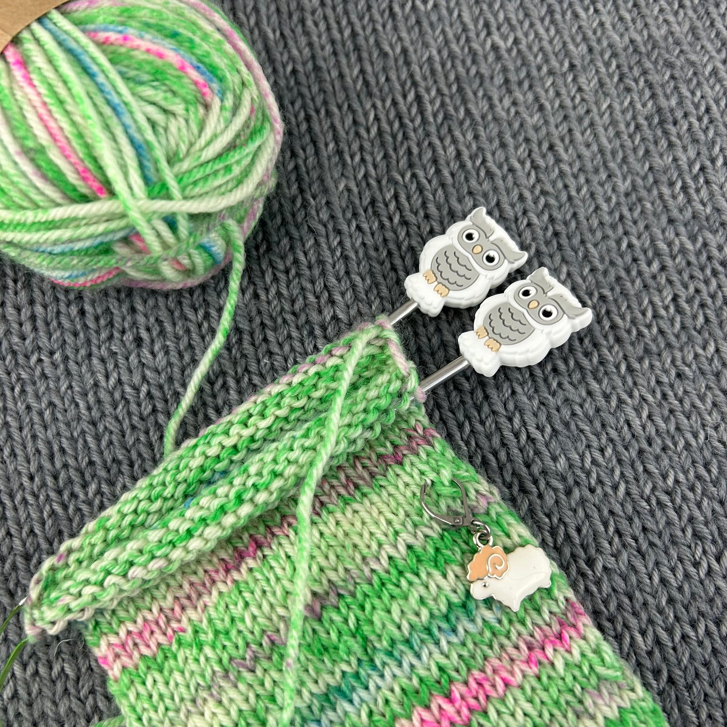 Owl Knitting Needle Stitch Savers Stoppers or End Caps Knitting Accessories, Gifts for knitters, White Owls.