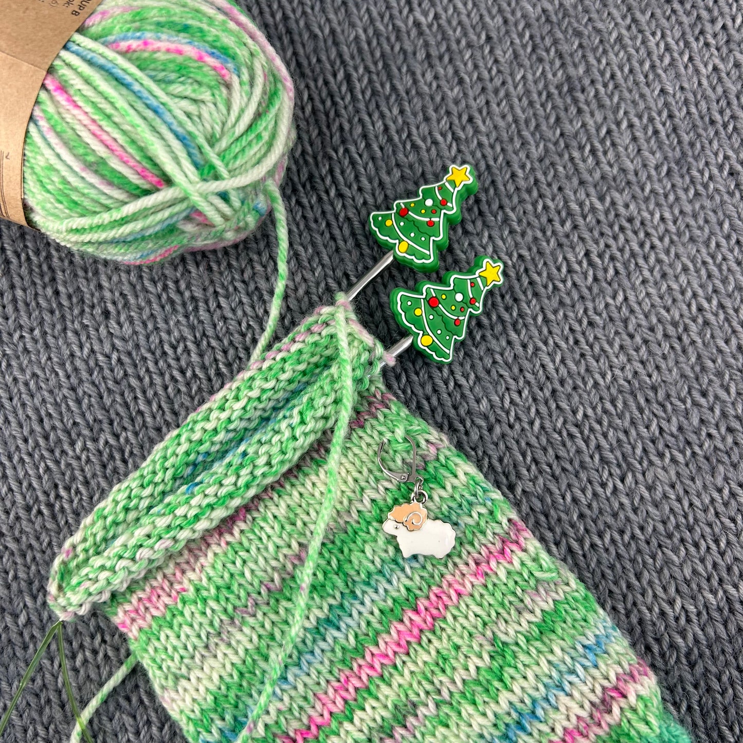 Christmas Tree Knitting Needle Stitch Stoppers or Savers. Festive Knitting Accessories, Gifts for knitters, Knitting Notions