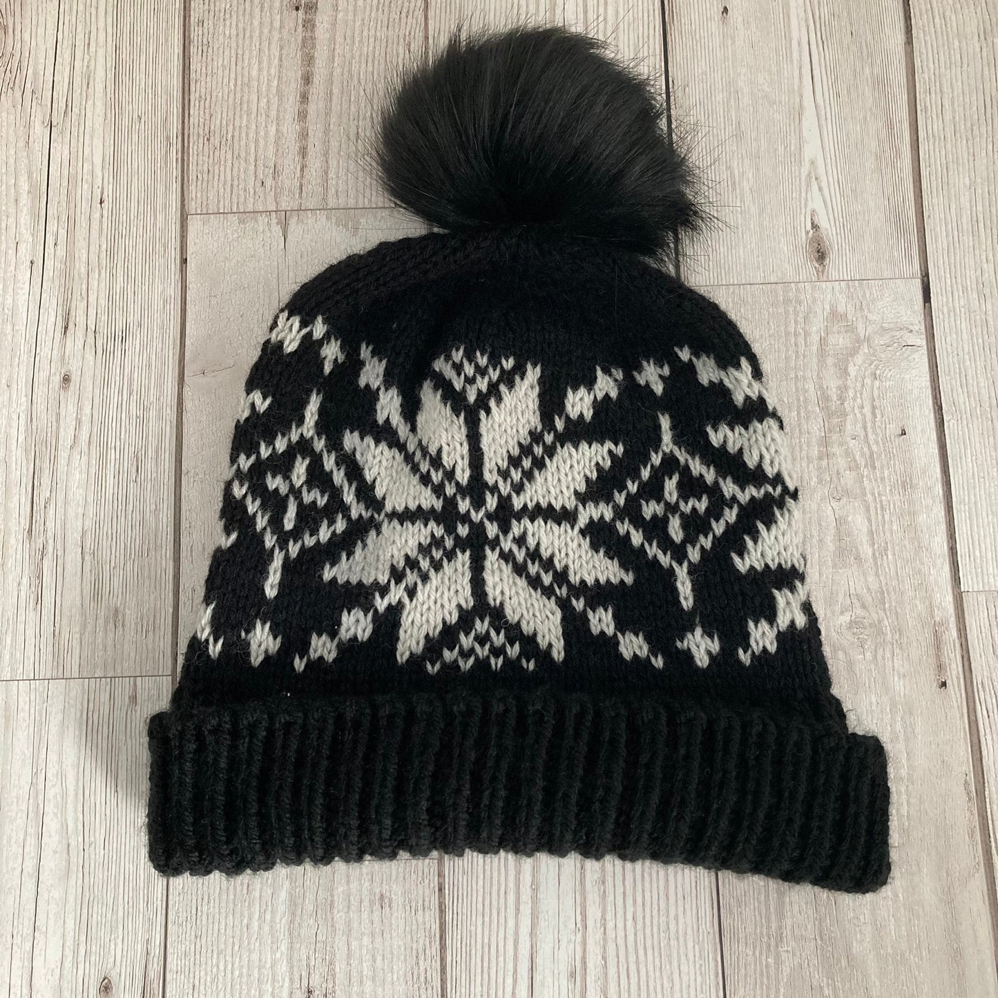 Simple Selbu Hat Cowl Knitting Pattern Stranded Colourwork Norwegian Star Rose