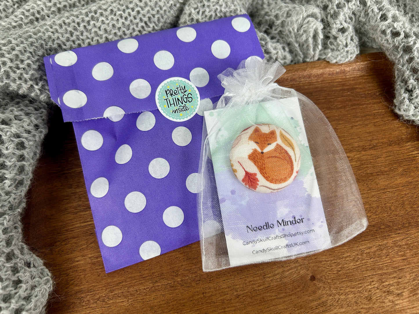 Fox Magnetic Needle Minder, Needle Nanny, Fabric Pin Cushion
