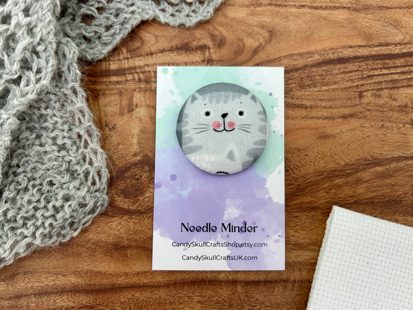 Cat Magnetic Needle Minder, Needle Nanny, Fabric Pin Cushion