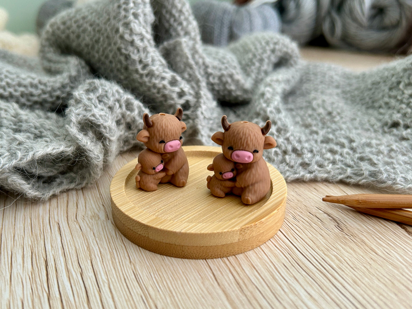 Highland Cow Knitting Needle Stoppers Stitch Savers, Aberdeen Angus Point Protectors, Knitting Accessories & Notions, Gifts for knitters