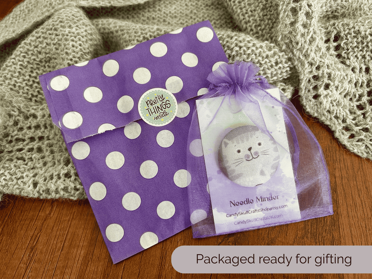 Cat Magnetic Needle Minder, Needle Nanny, Fabric Pin Cushion