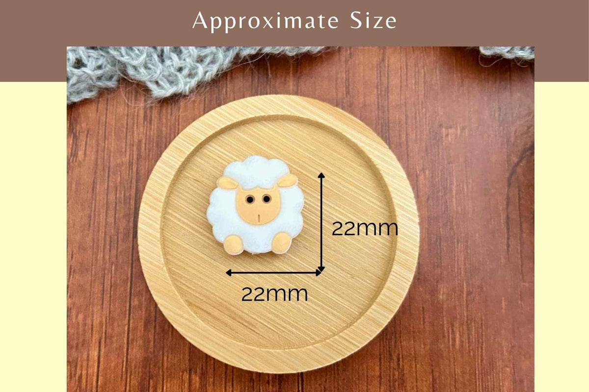 A single sheep-shaped needle stopper placed on a round wooden tray, with overlaid arrows and text reading 22mm width and 22mm height, plus the heading 'Approximate Size' at the top. 